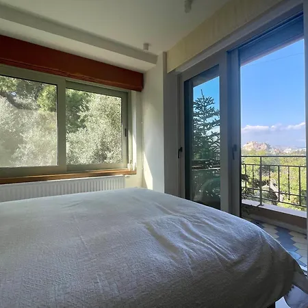 Villa Acropolis Views / Little
