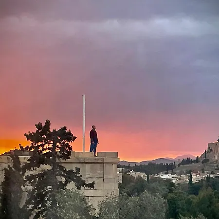 Acropolis Views / Little Villa